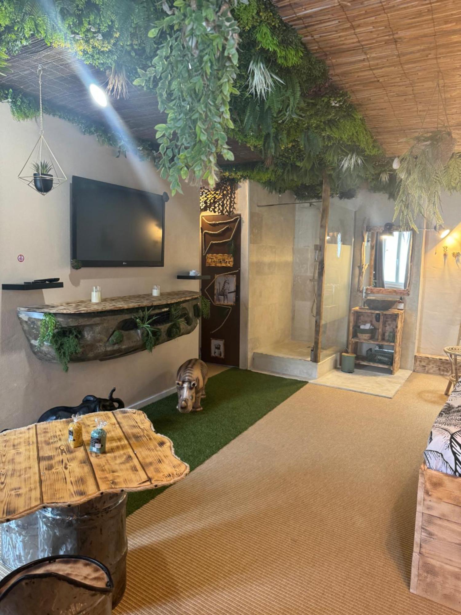 La Jungle De Sissy Bed & Breakfast Saintes-Maries-de-la-Mer Luaran gambar